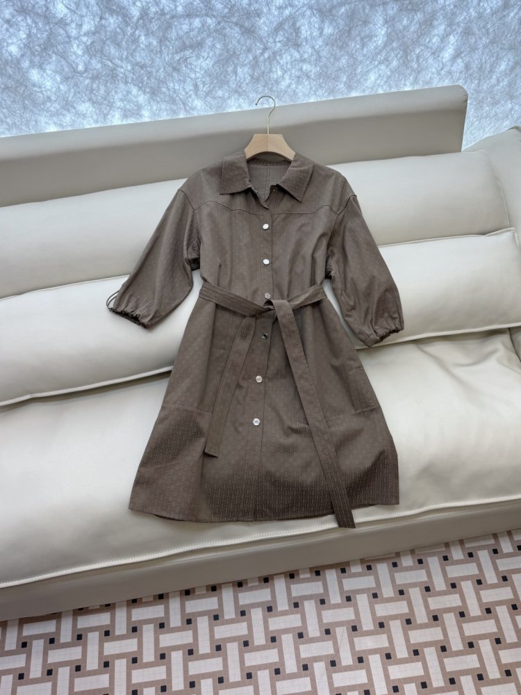 Вільне Плаття, Сукня з рукавами три чверті фото 3