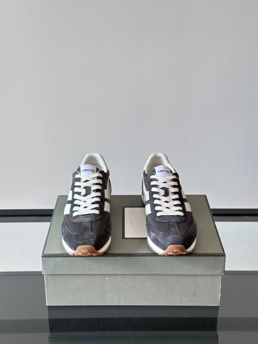 Sneakers men's фото 2