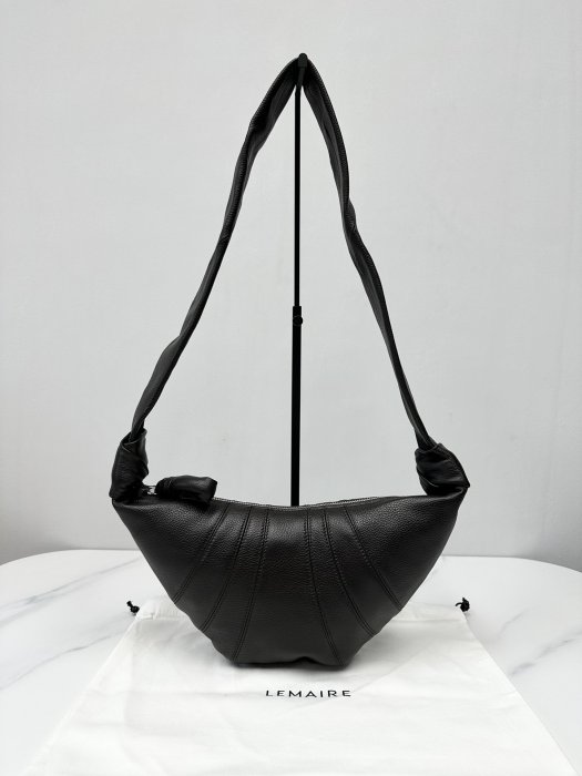 A bag women's 35 cm