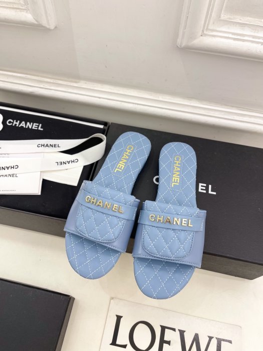 Шлепанцы фото 4