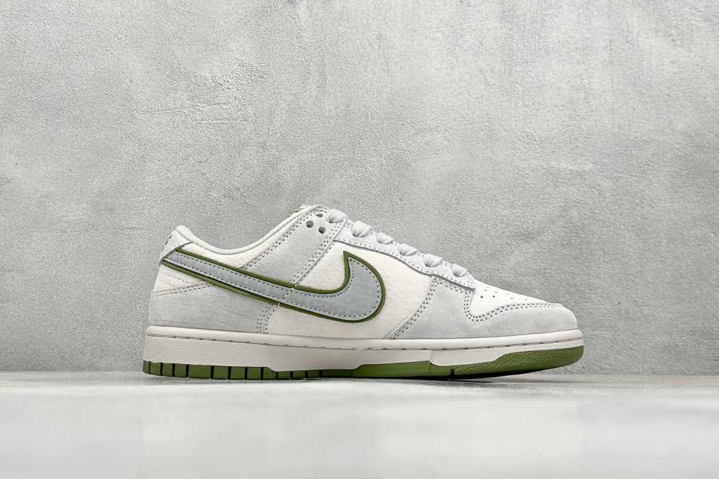 Sneakers Nike SB Dunk Low x CDG x The North Face фото 2
