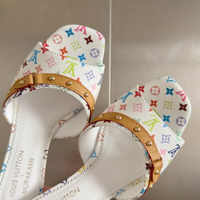 Босоножки фото 8