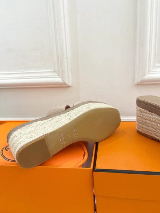 Босоніжки фото 9