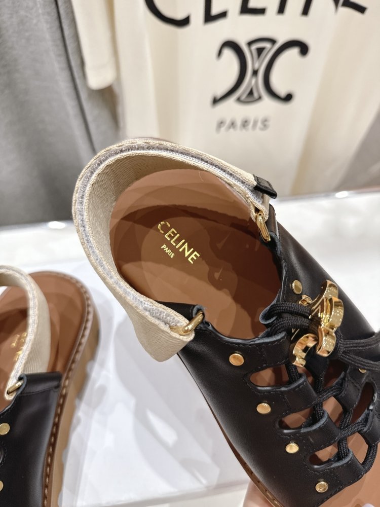 Сандалі жіночі фото 6