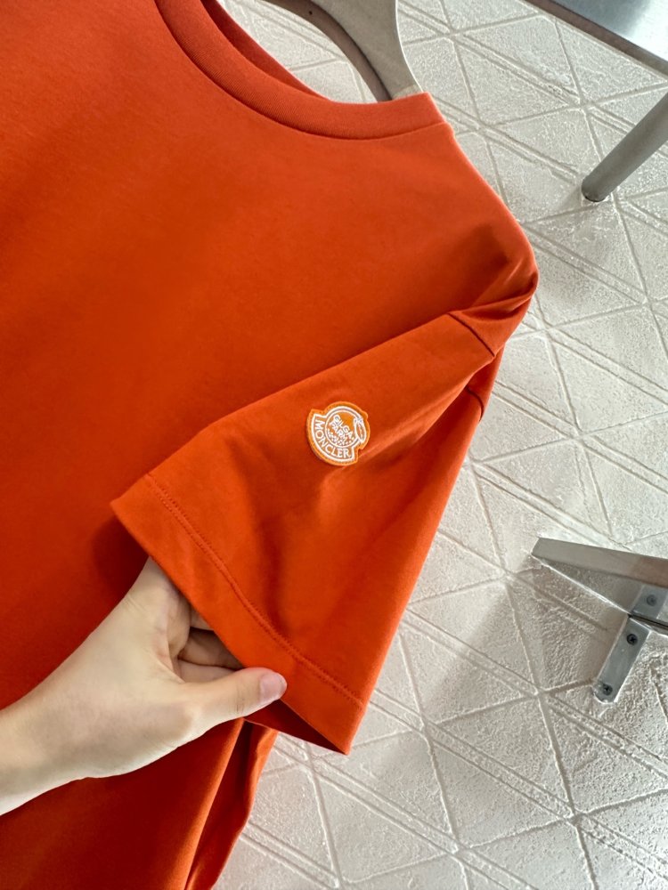 T-shirt women's фото 8