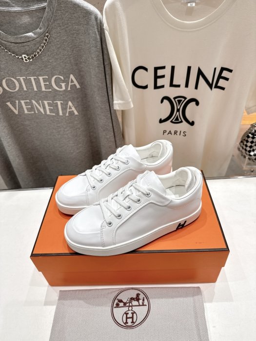 Кроссовки фото 3