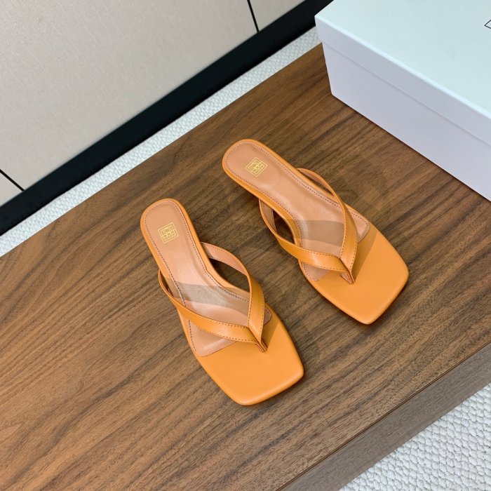 Шльопанці жіночі фото 3