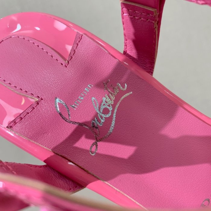 Босоножки фото 8