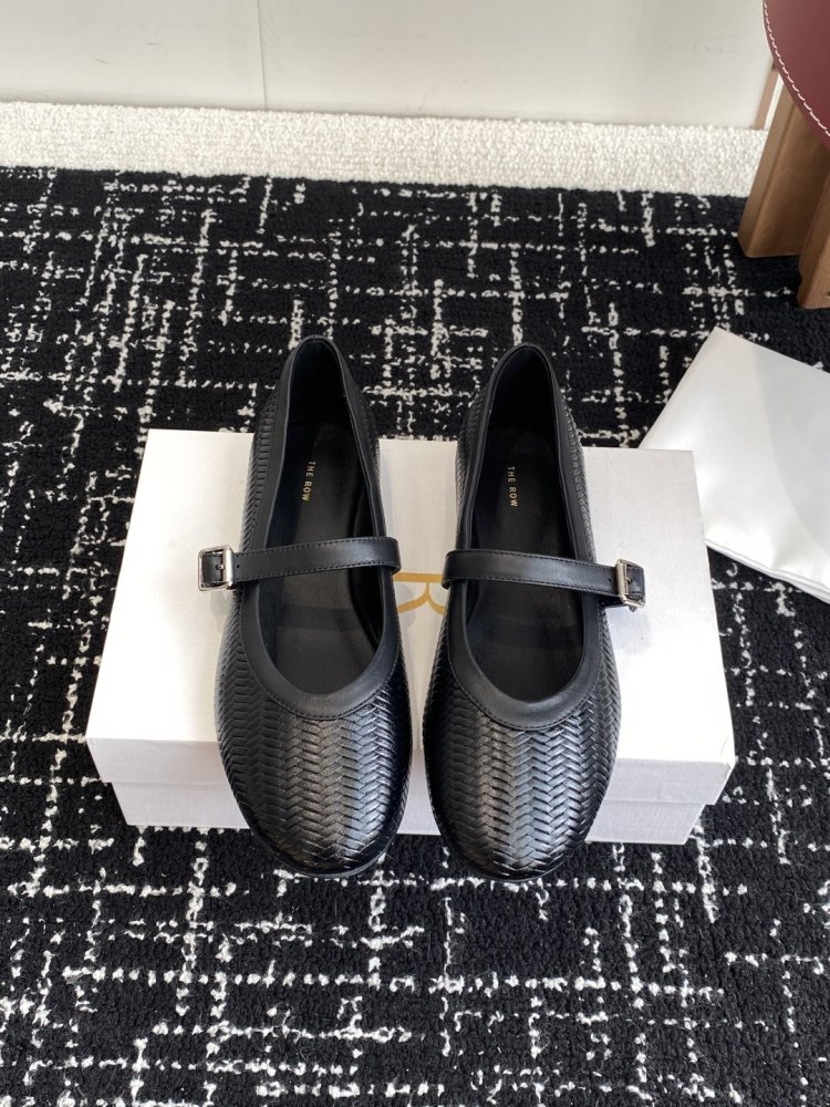 Ballet shoes leather