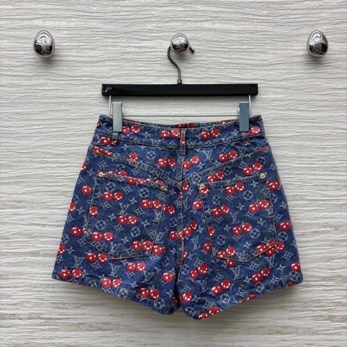 Шорты джинсовые женские фото 8