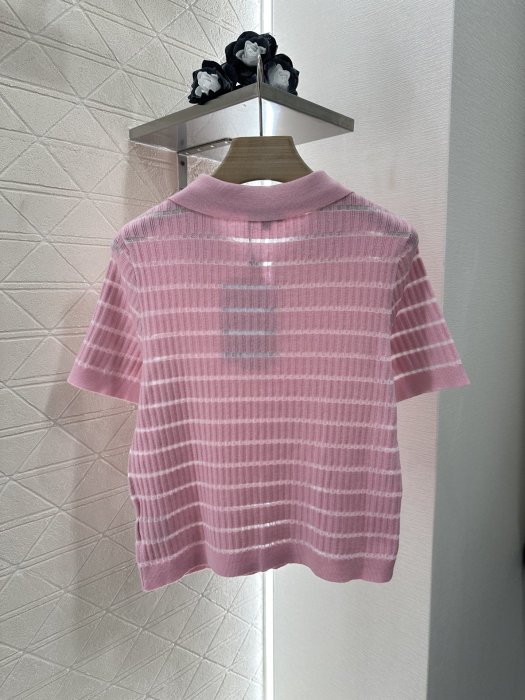 Футболка жіноча фото 2