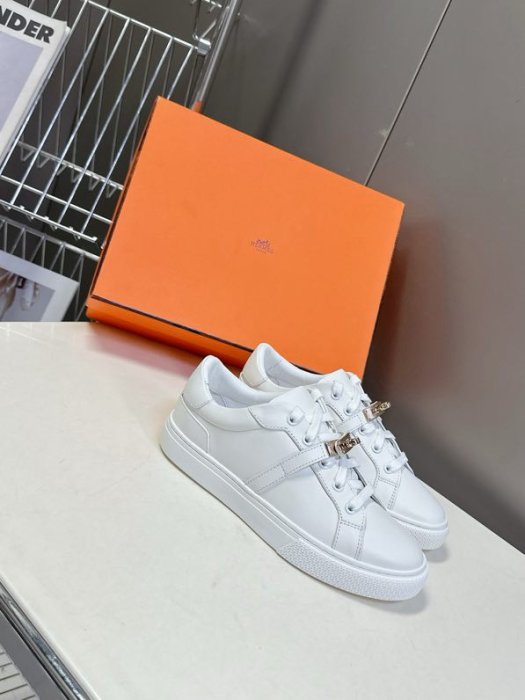 Кроссовки фото 5