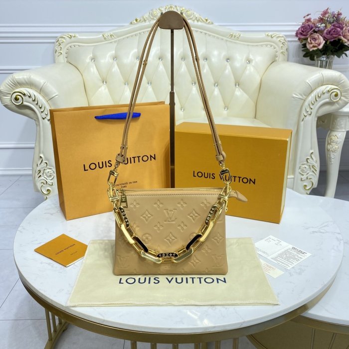 A bag women's Coussin M57993 20 cm