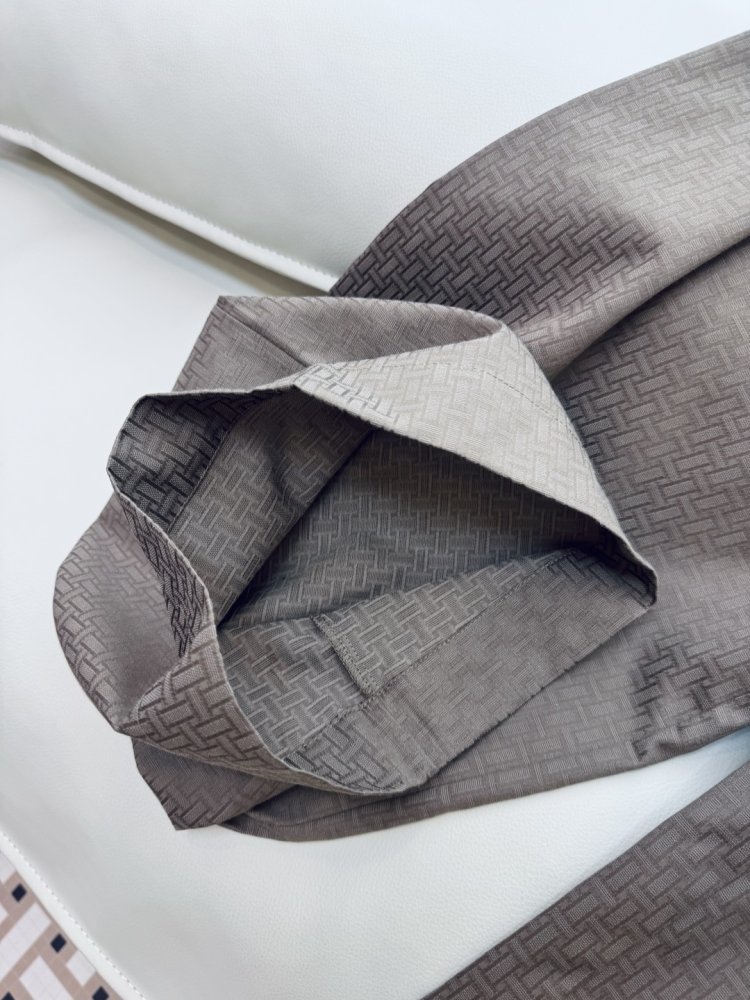 Широкі брюки з темним візерунком фото 8