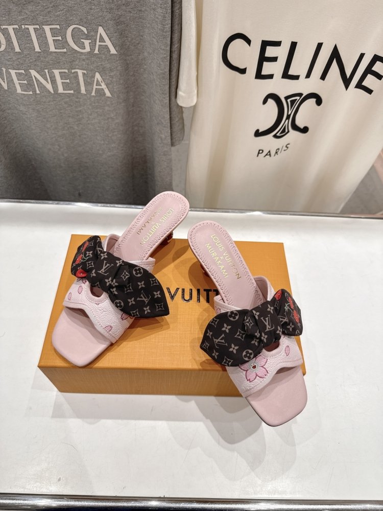 Босоножки фото 2