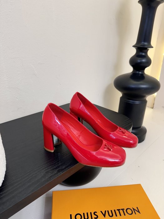 Туфли женские фото 2