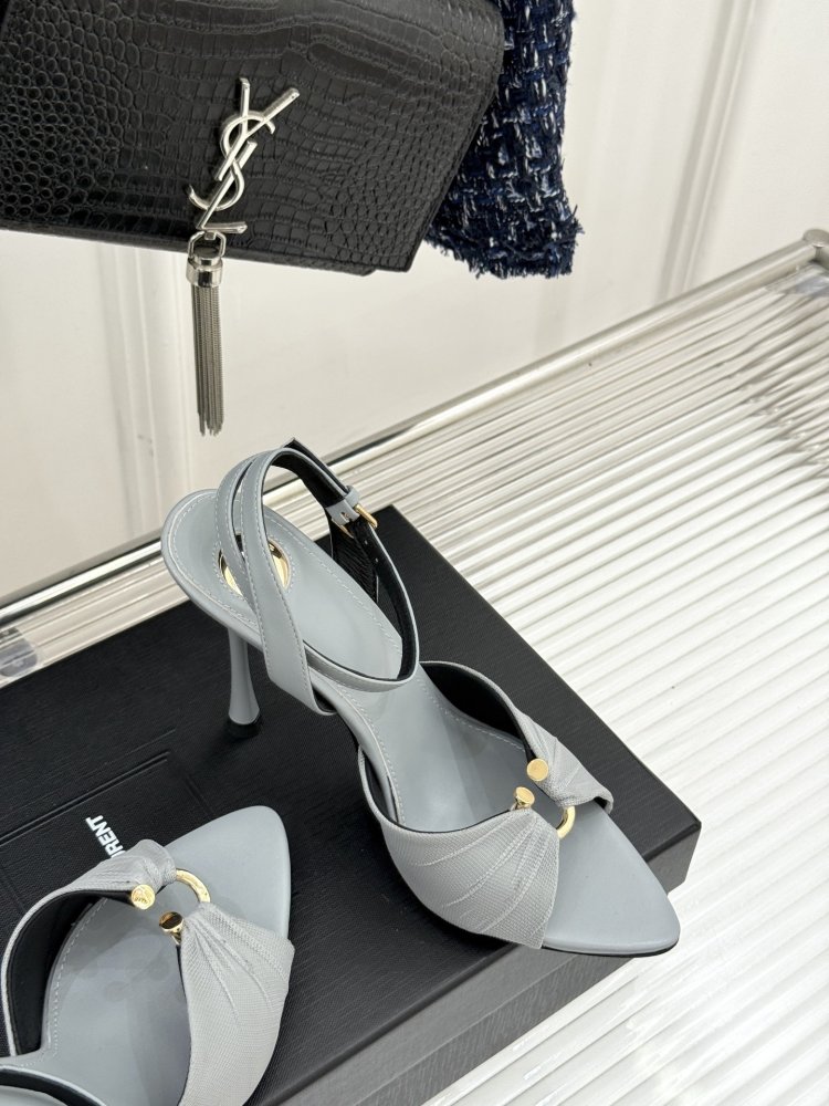 Босоніжки фото 5