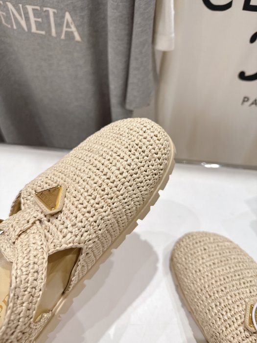 Взуття фото 7