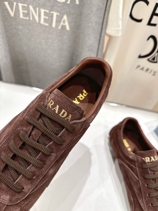 Кроссовки фото 7