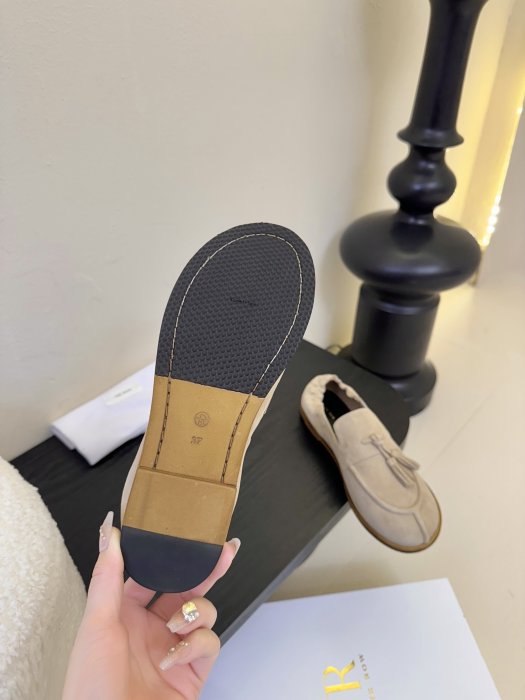 Лоферы женские фото 6