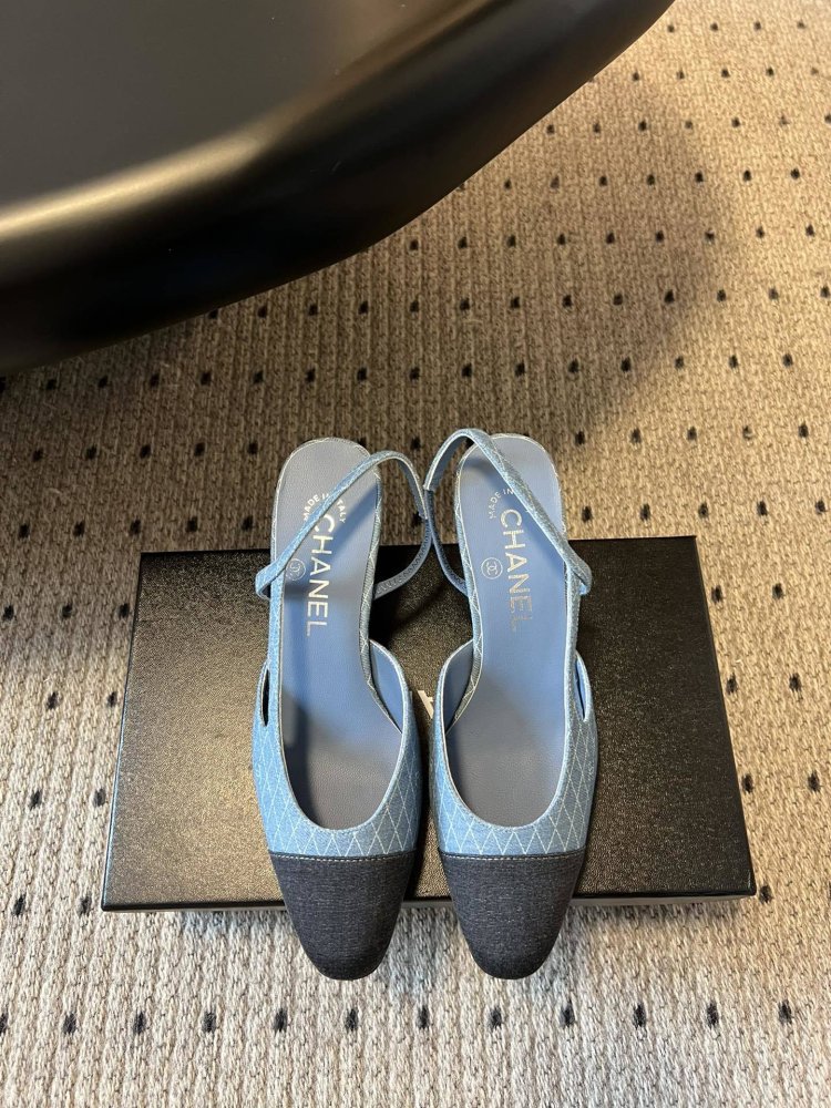 Туфли женские