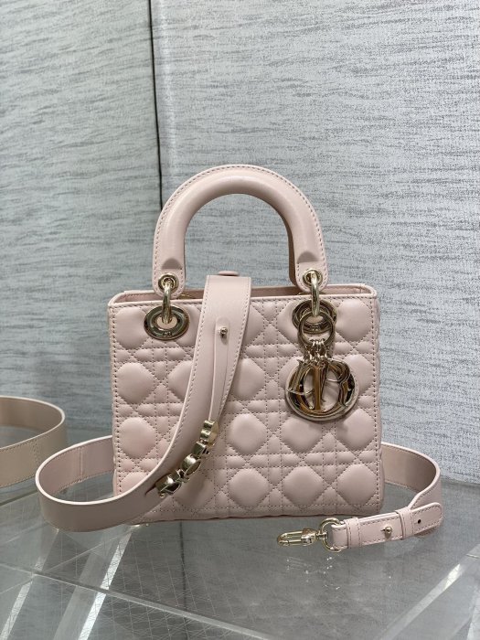 A bag women's Lady Dior 20 cm