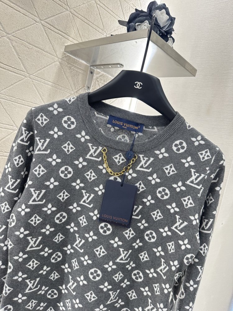 Blouse women's фото 3