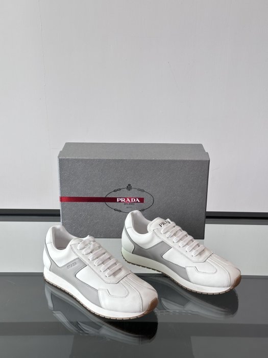 Кросівки чоловічі фото 5