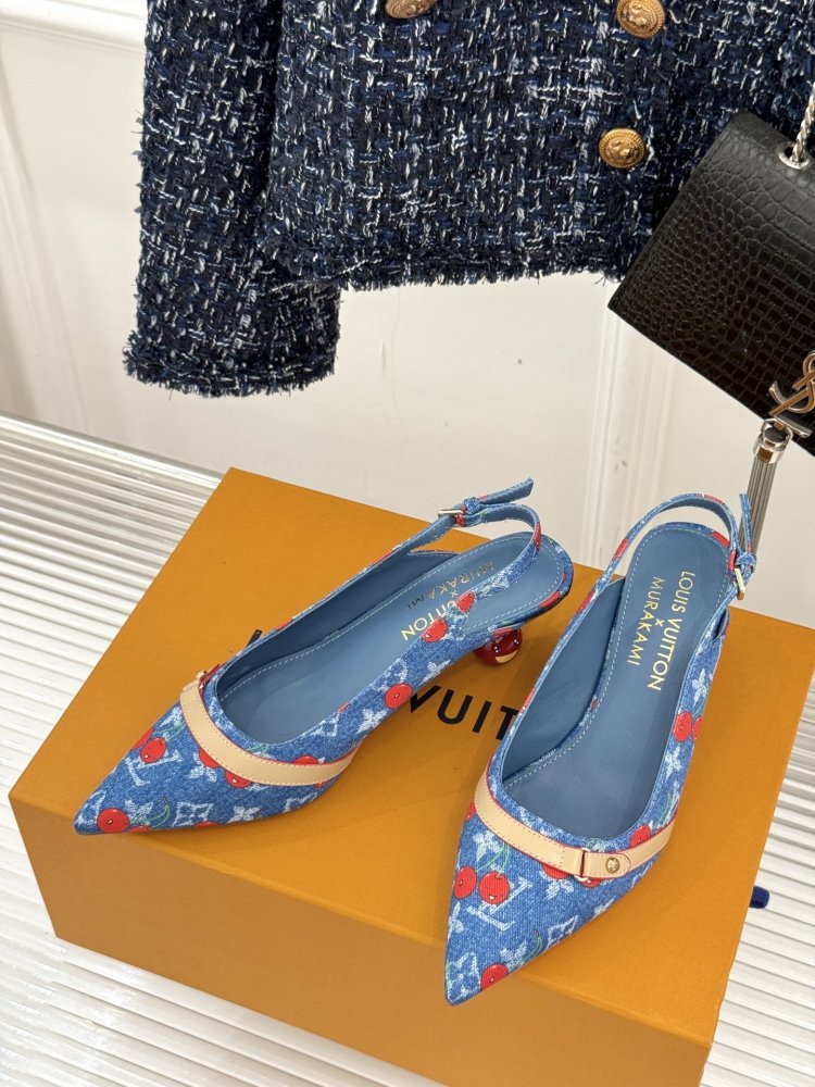 Босоножки фото 2