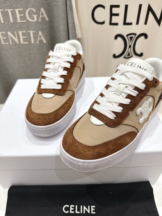 Кроссовки женские фото 7