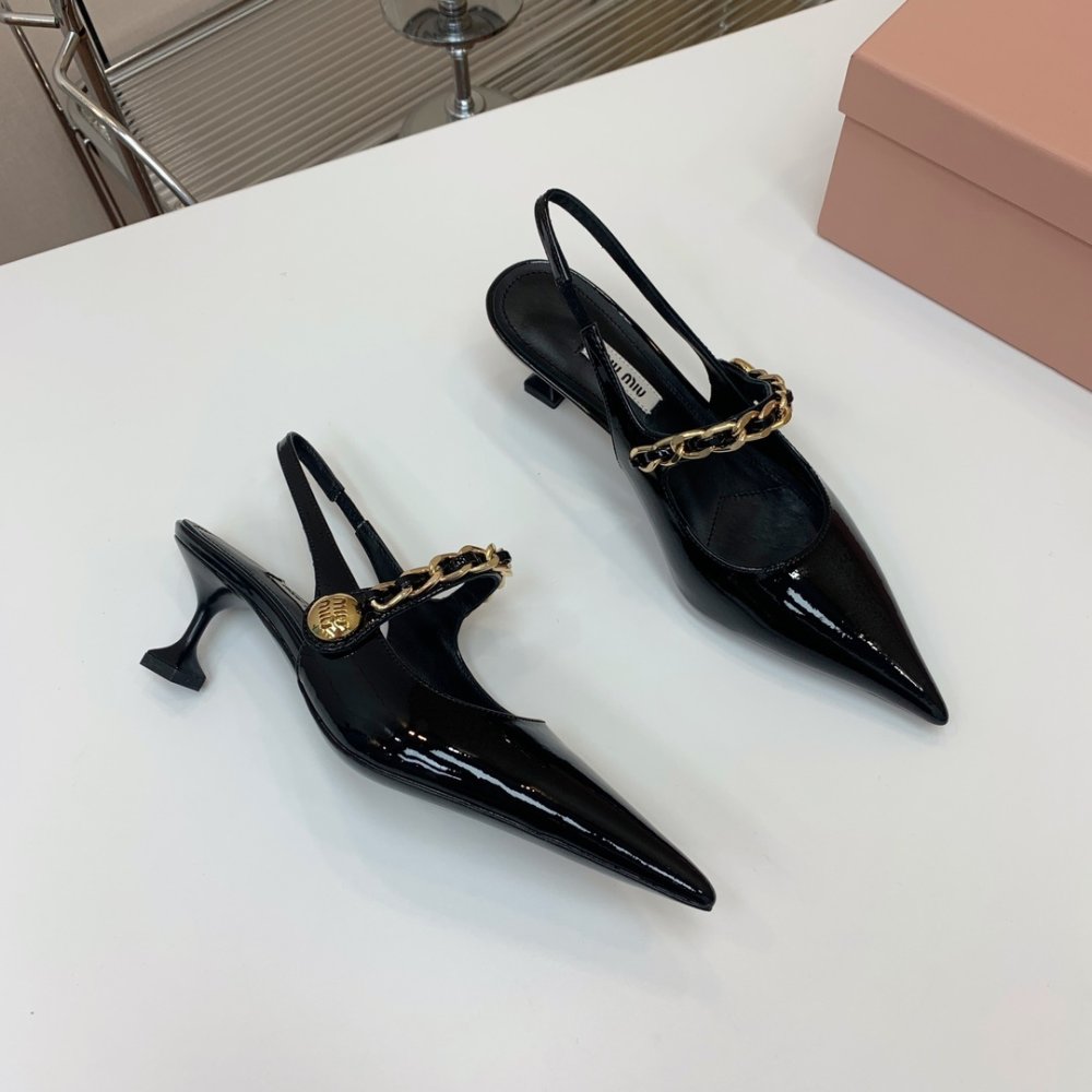 Босоніжки фото 6