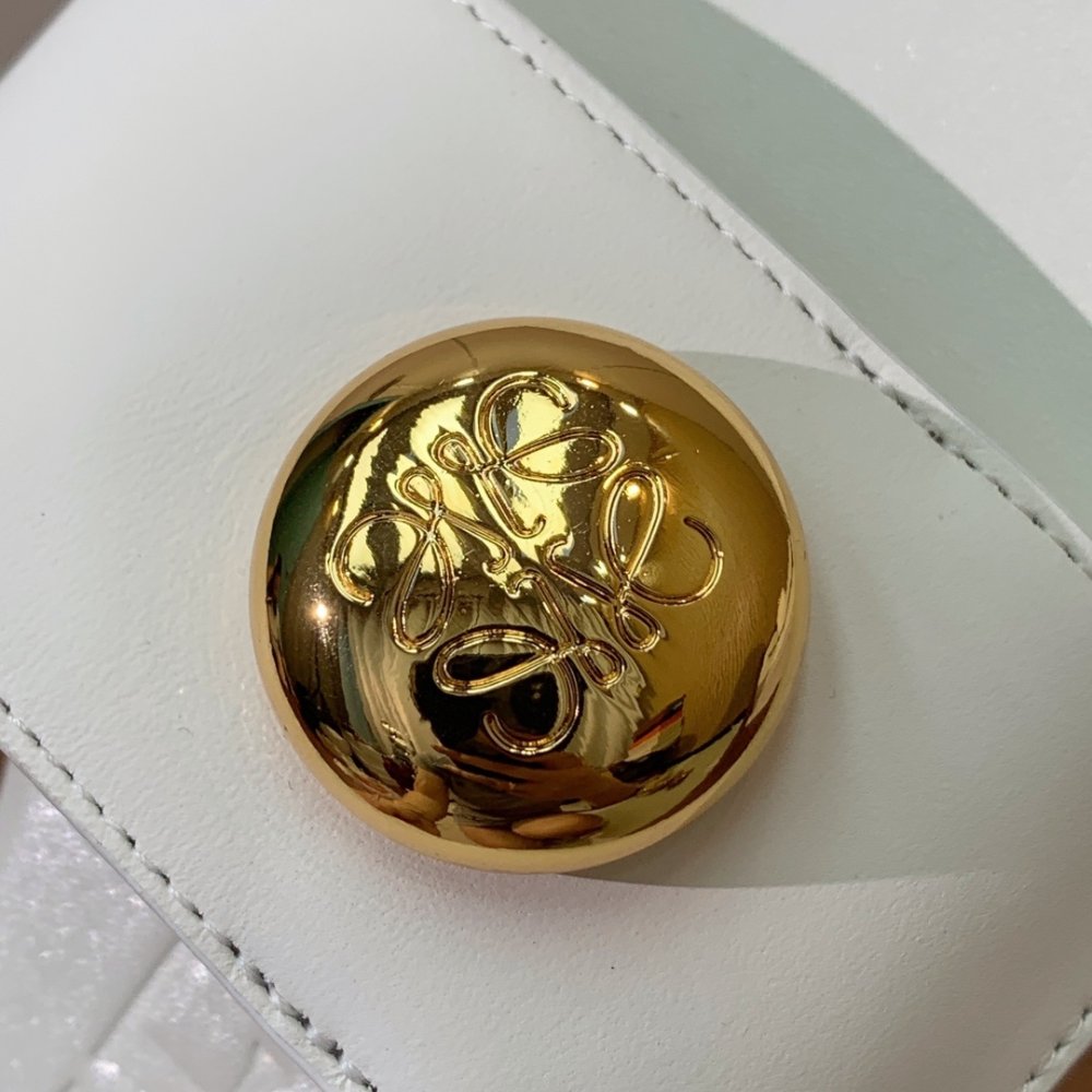 Шльопанці жіночі фото 8