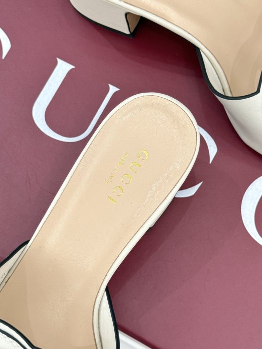 Босоножки фото 8