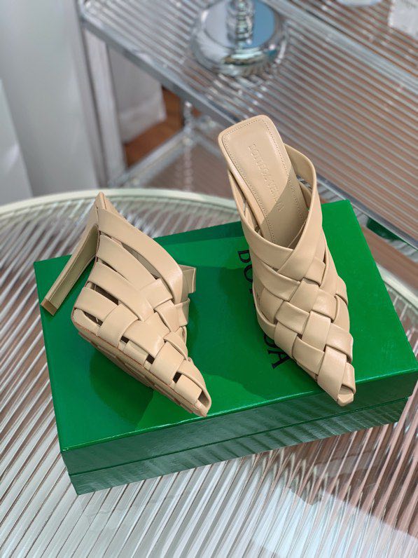 Sandals on high heel (10 cm) beige фото 2