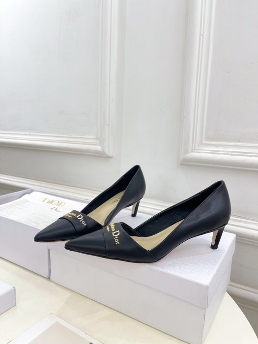 Туфлі жіночі фото 4