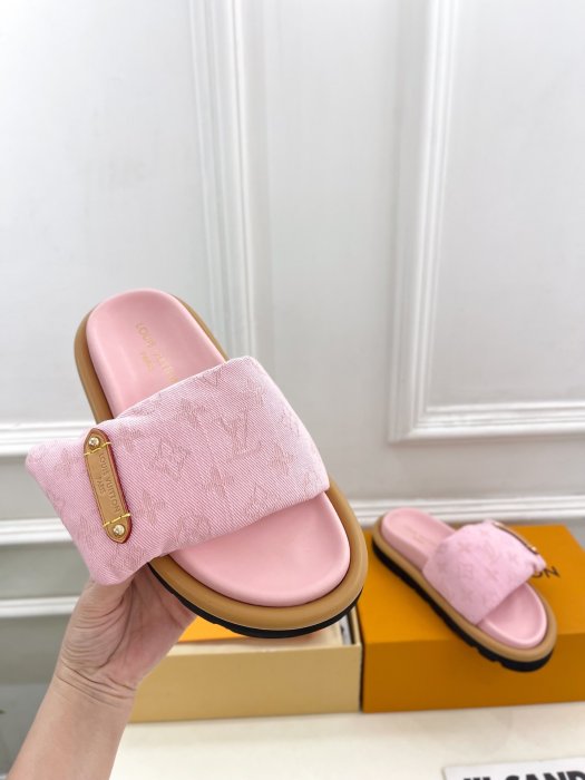 Шлепанцы фото 5