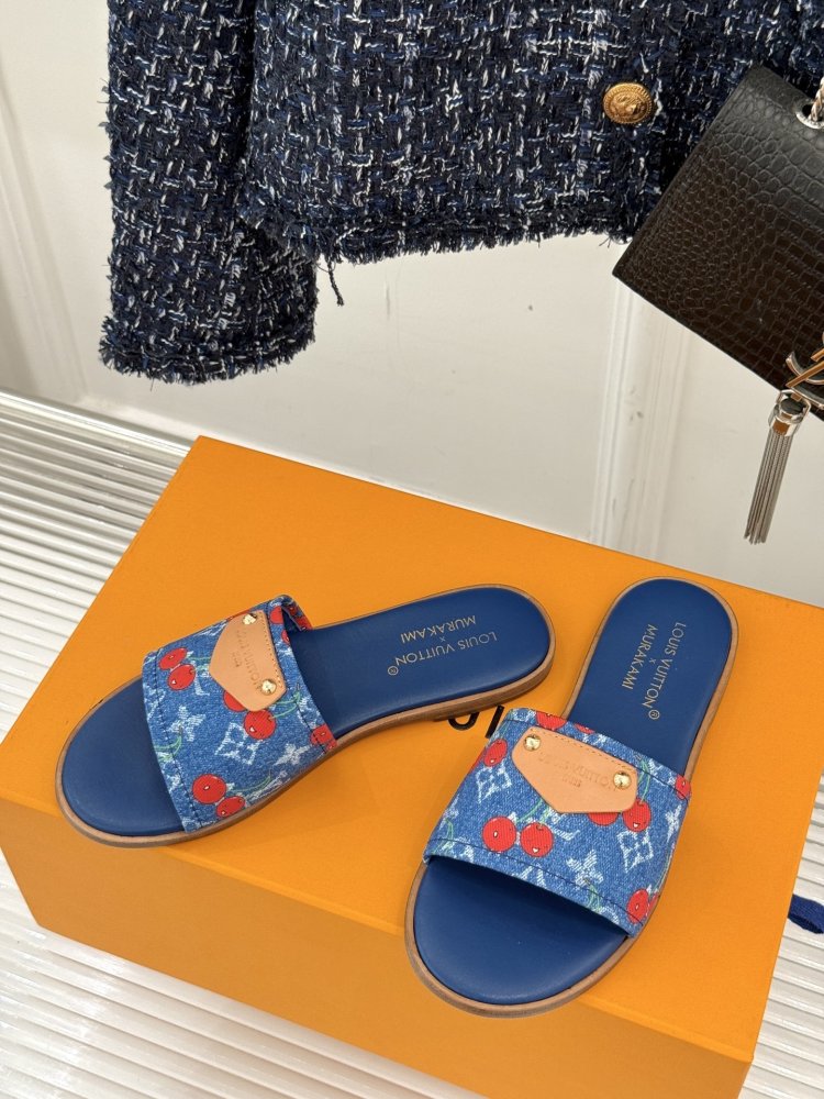 Шлепанцы женские фото 2