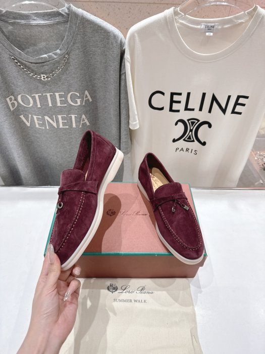 Лоферы женские фото 3