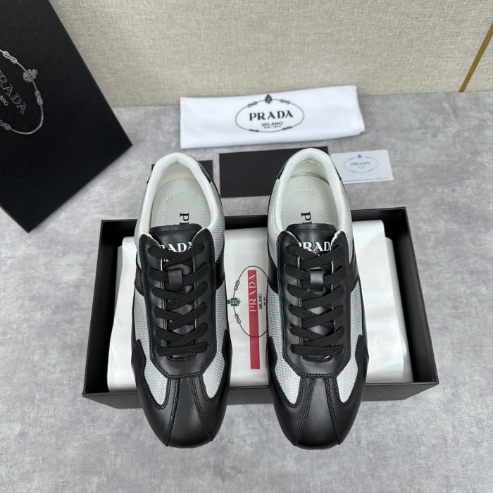 Кроссовки мужские