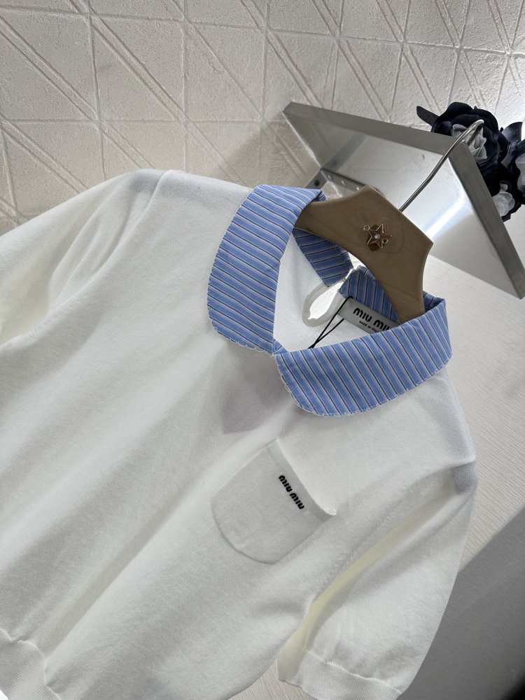 T-shirt women's фото 3