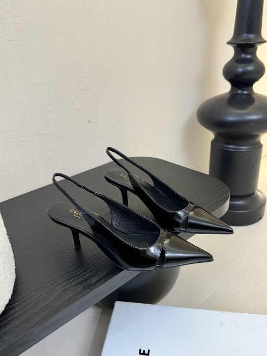 Босоножки фото 2