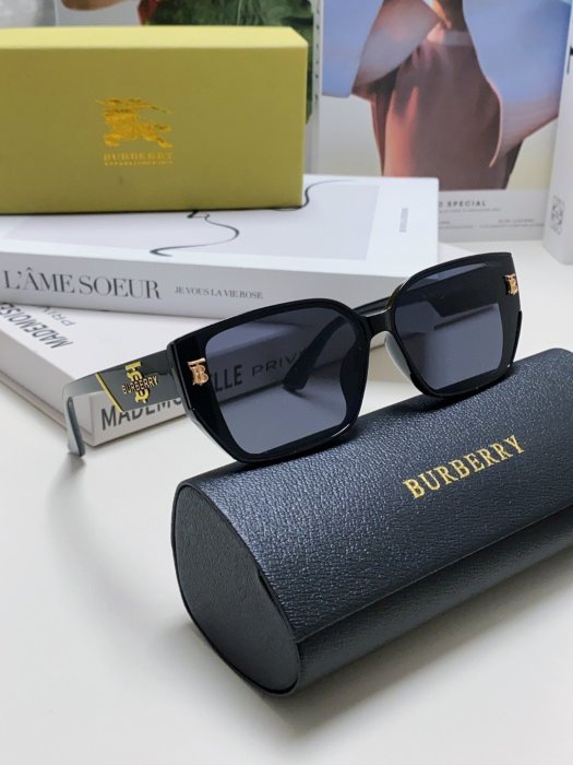 Окуляри сонцезахисні фото 8