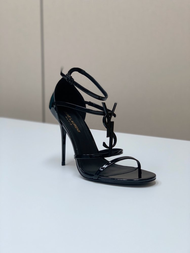 Босоножки фото 2