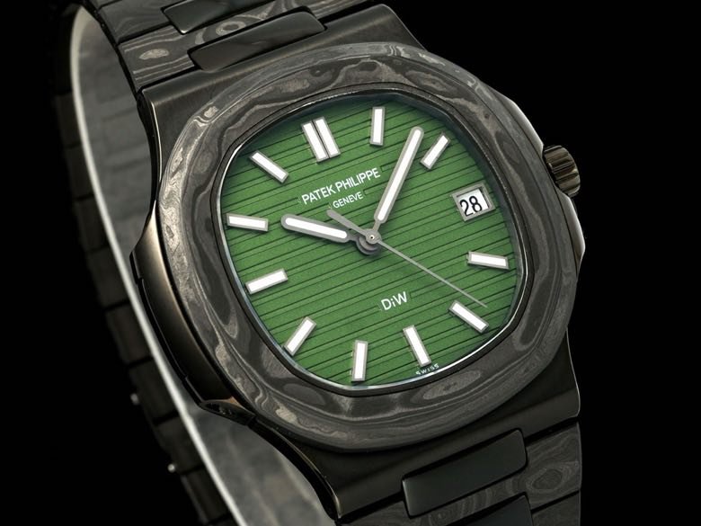 Clock Wrist Patek Philippe Nautilus 5711 фото 2