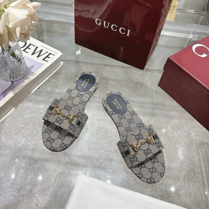 Шльопанці жіночі фото 4