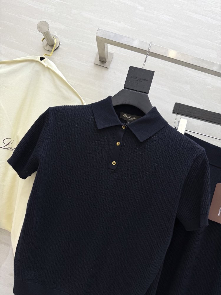 Костюм женский фото 3