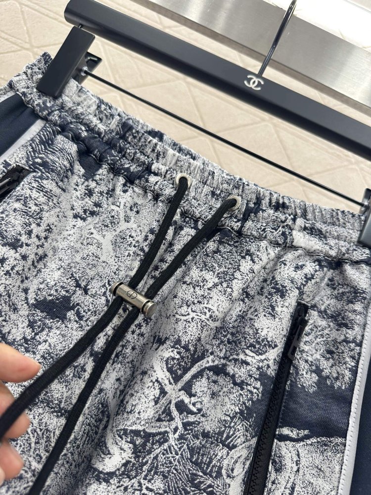 Штаны женские фото 7