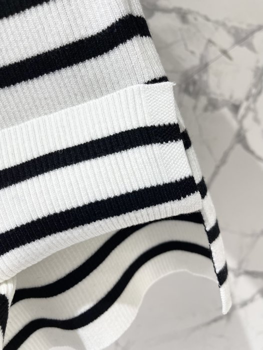 Кофта жіноча фото 7