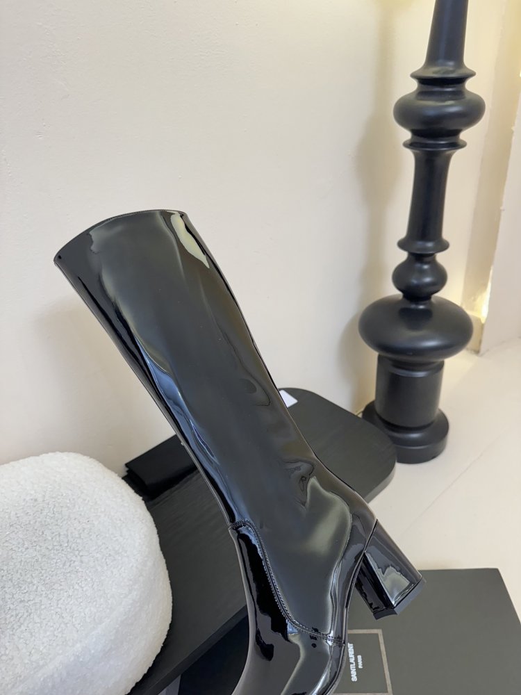 Чоботи жіночі фото 8