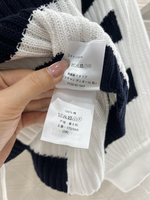 Кофта жіноча фото 9